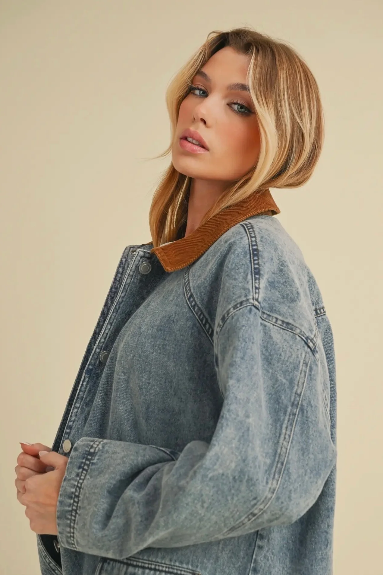 Corduroy Collared Jean Jacket - Image 10