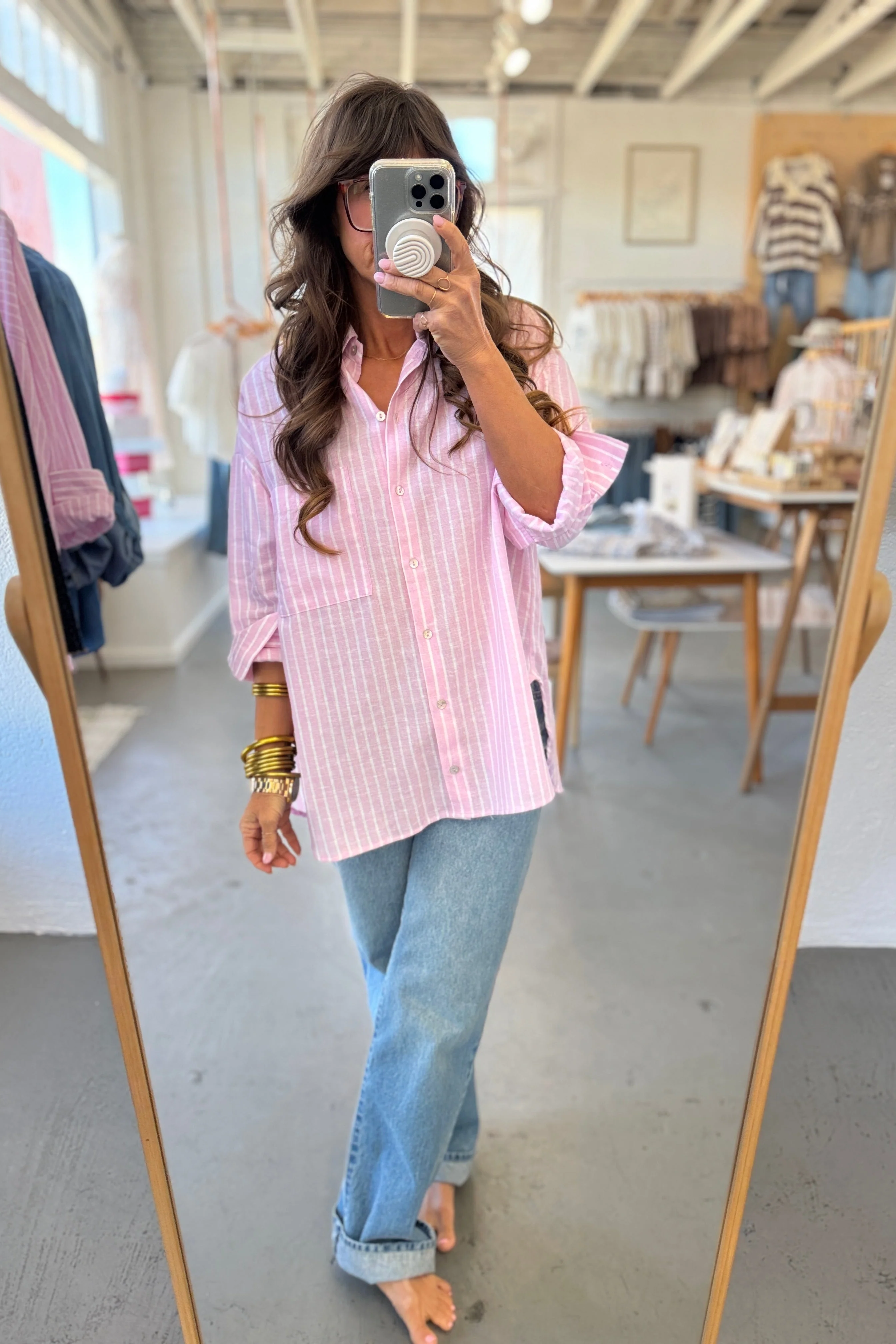 Straight But Loose Jeans - Image 5
