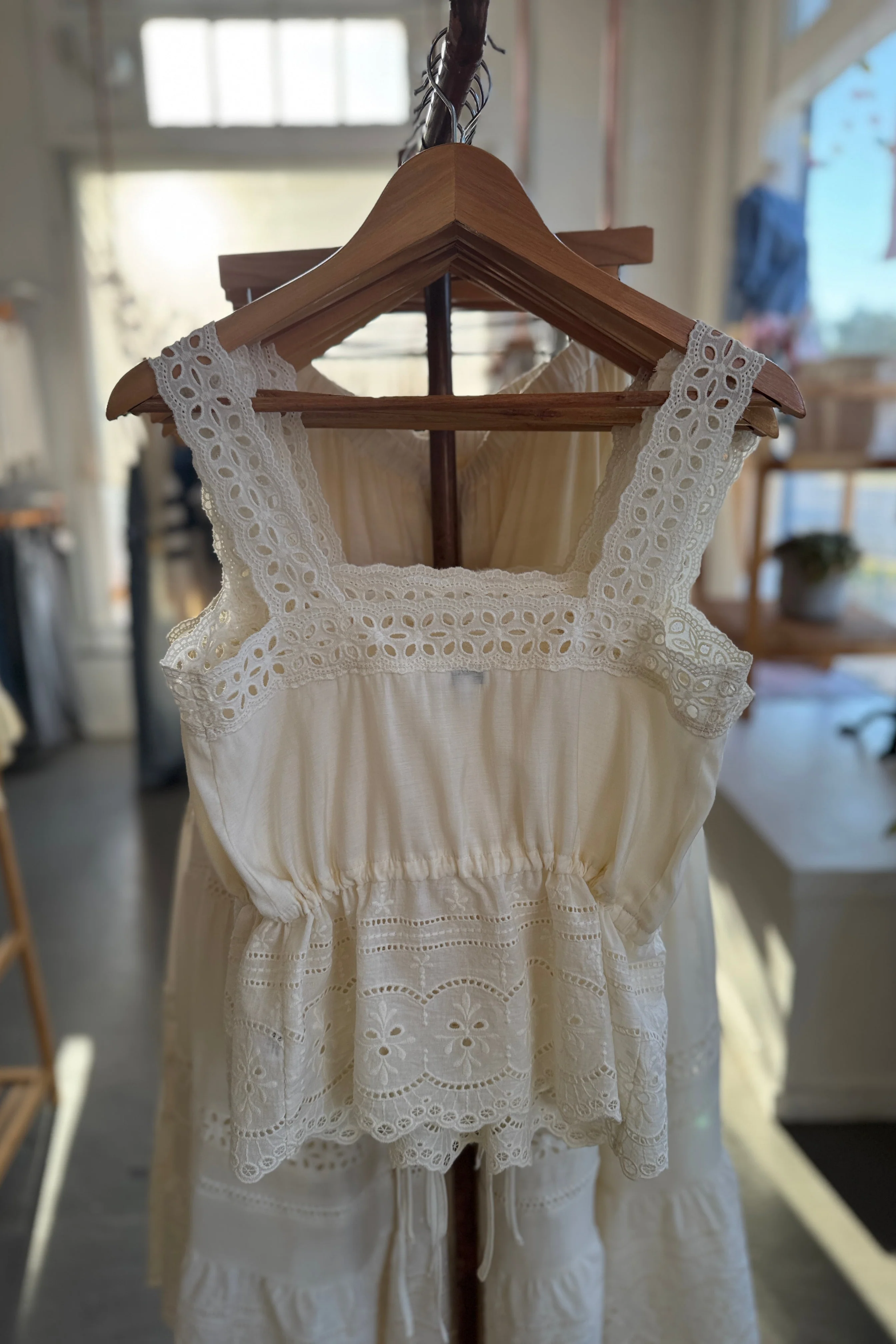 Summer Eyelet Tank - Image 4
