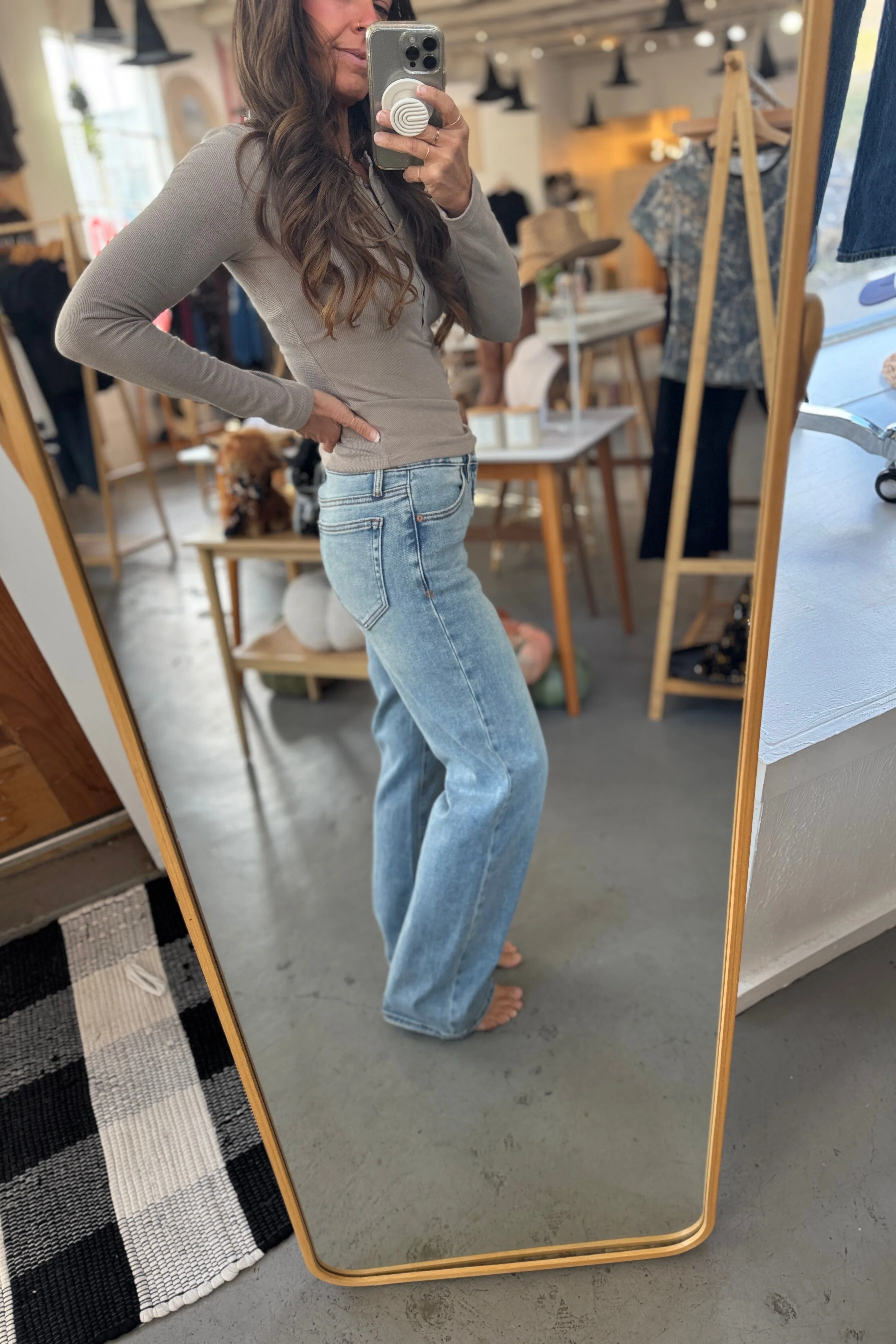 Vintage Wash Straight Jean - Image 4